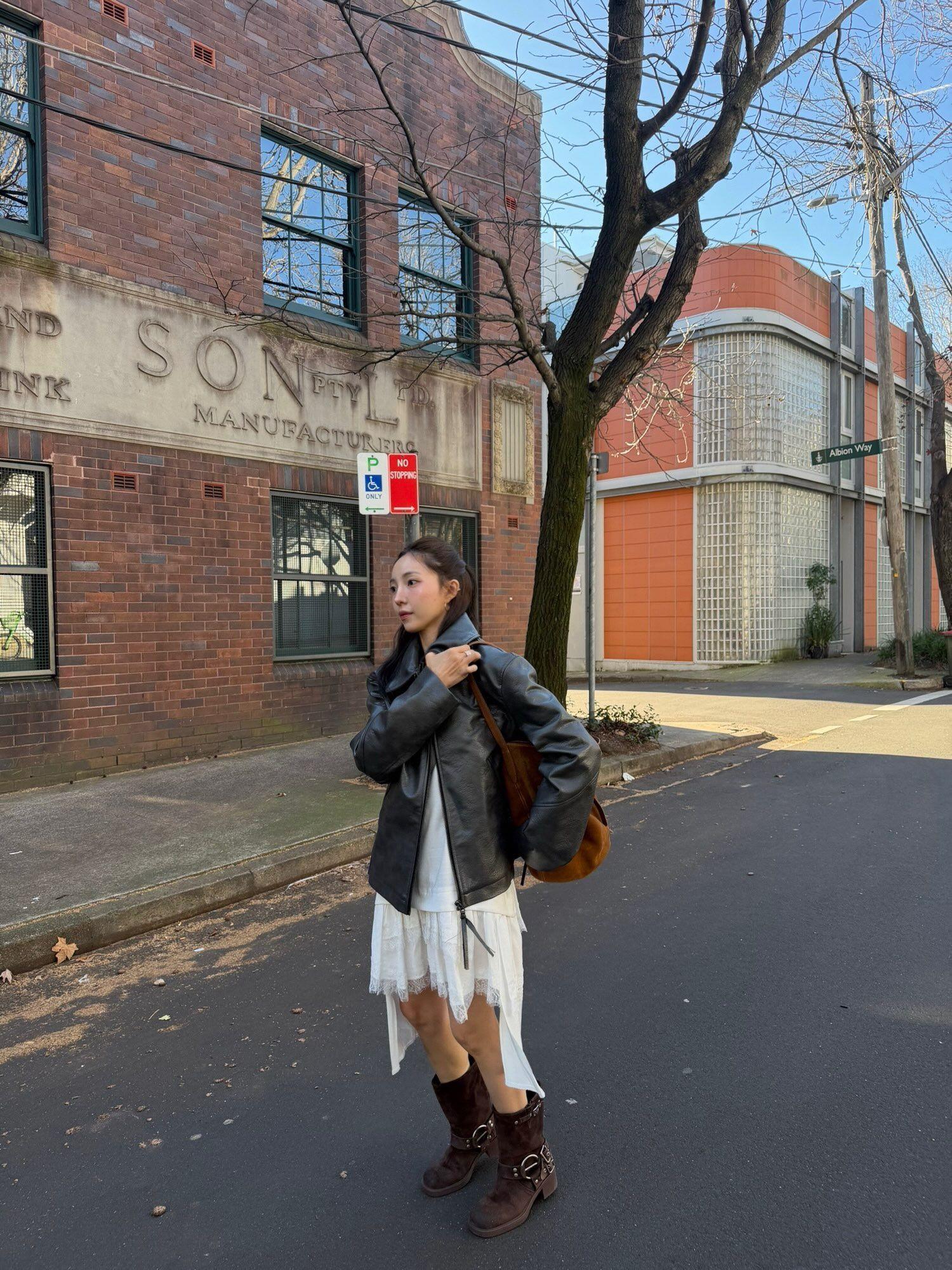 不規則蕾絲背心洋裝